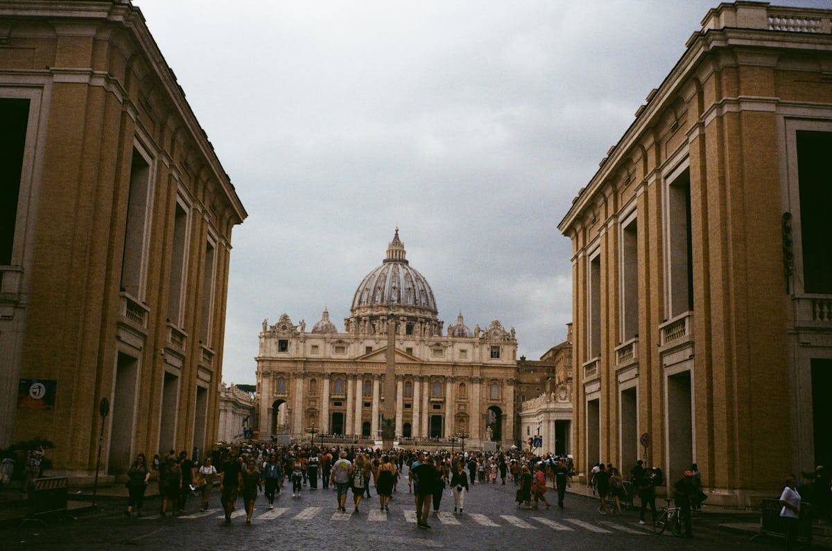 Basilique Saint-Pierre vue depuis le quartier Prati à Rome